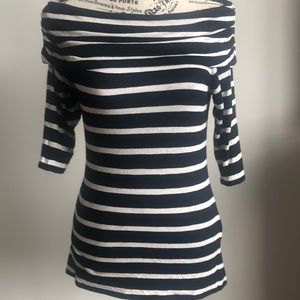 Max Studio black white stripe top Size Medium